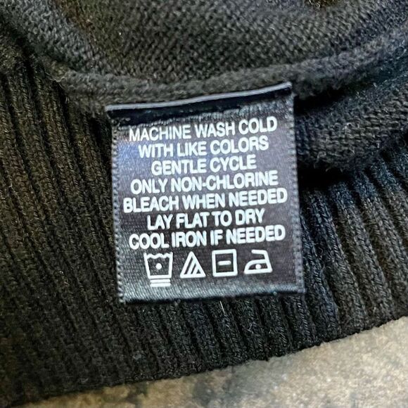 Jack Spicklause Black V-neck Long Sleeve Sweater - Picture 9 of 9